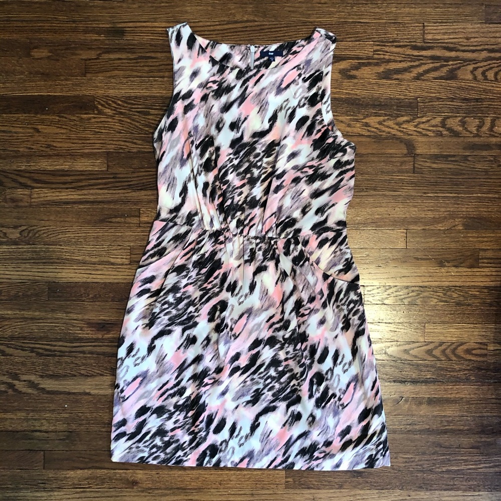 Gap animal print dress